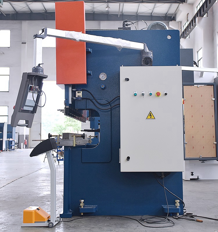100t Cnc Metal Bending Machines, 3200 Mm Cnc Sheet Press Brake With E21 100t Cnc 금속 벤딩 머신, E21이 있는 3200 Mm Cnc 시트 프레스 브레이크