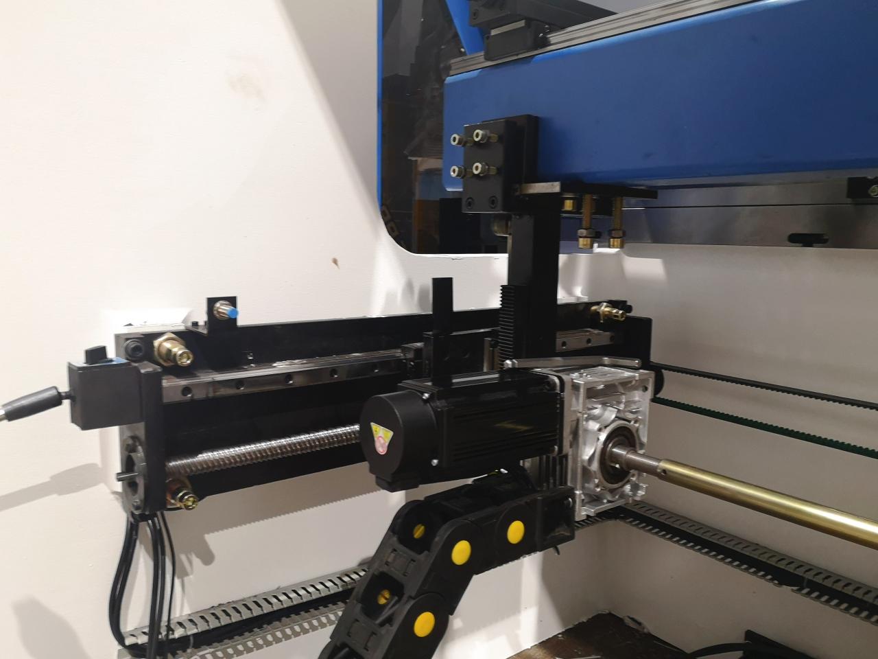 160t-4000 4-axis Cnc Hydraulic Bending Machine Press Brake 160t-4000 4축 CNC 유압 벤딩 머신 프레스 브레이크