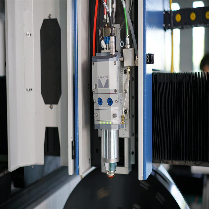 3015 1500x3000 알루미늄 섬유 레이저 절단기 산업 레이저 장비