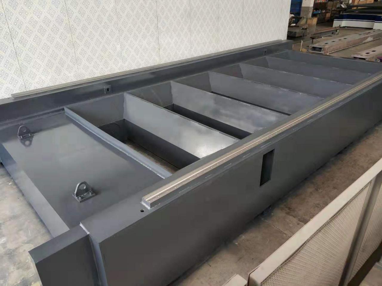 3015 4015 1kw에서 6kw Cnc 섬유 레이저 절단기 Raycus 레이저 힘