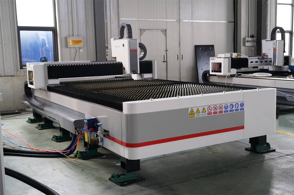 3015 4kw 1kw 2kw 3kw Stainless Steel Cnc Fiber Laser Cutting Machine 3015 4kw 1kw 2kw 3kw 스테인레스 스틸 Cnc 섬유 레이저 절단기