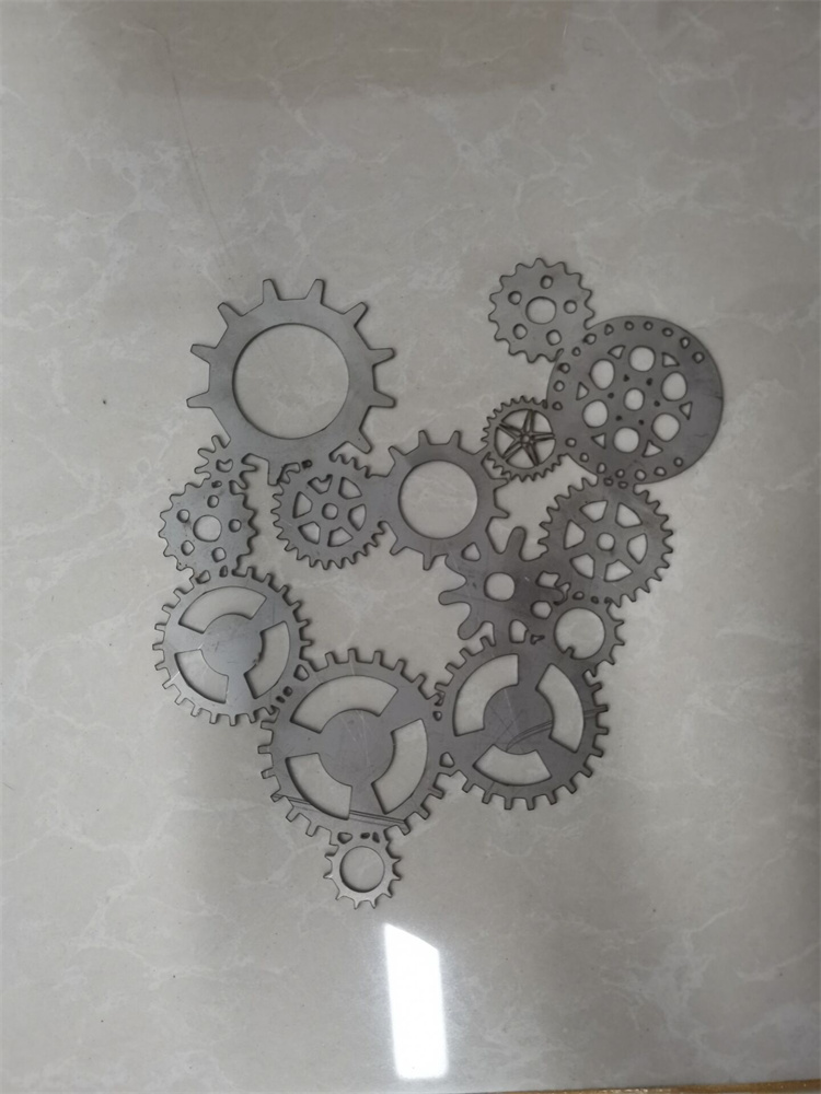 3015 Copper Carbon Stainless Steel Aluminum Iron Metal Cnc Fiber Laser Cutting Machine 3015 구리 탄소 스테인리스 알루미늄 철 금속 Cnc 섬유 레이저 절단기