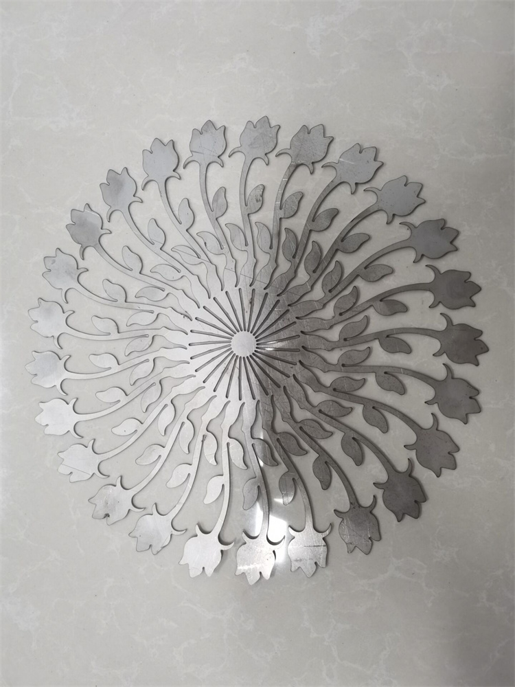 3015 Copper Carbon Stainless Steel Aluminum Iron Metal Cnc Fiber Laser Cutting Machine 3015 구리 탄소 스테인리스 알루미늄 철 금속 Cnc 섬유 레이저 절단기