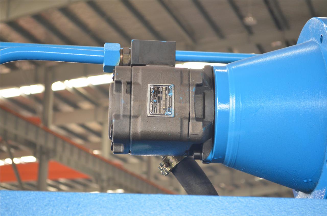 6*3200mm Guillotine Shears Metal Shear Hydraulic Iron Sheet Cutting Shearing Machine 6*3200mm 단두대는 금속 가위 유압 철 장 절단 가위 기계