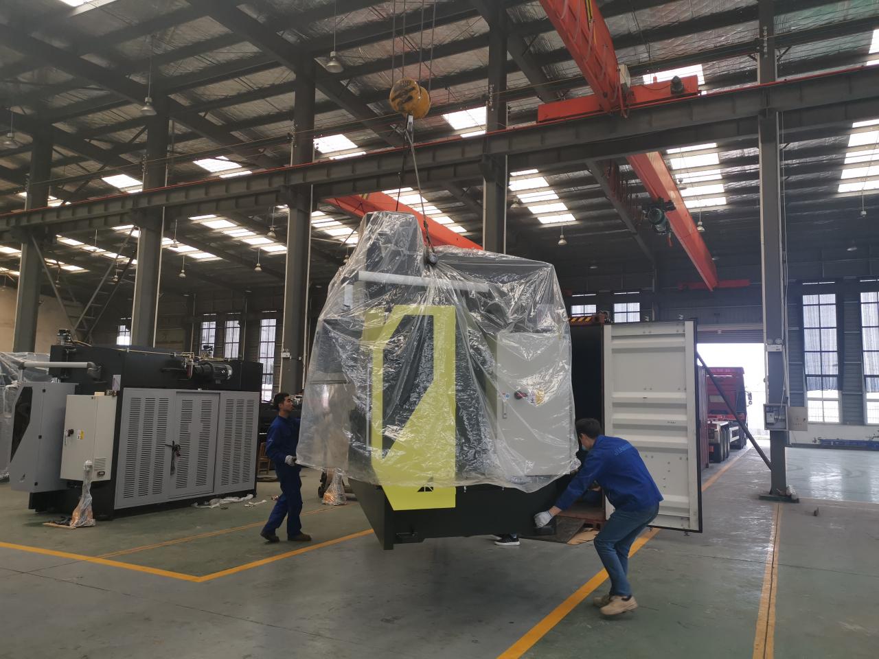 6mm*3200 Hydraulic Steel Plate Cutting Machinery Steel Plate Shearing Machine 6mm*3200 유압 강철 플레이트 절단 기계 강철 플레이트 깎는 기계