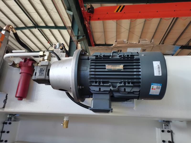 China Metal Hydraulic Press Brake Machine With Reasonable Price 합리적인 가격으로 중국 금속 유압 프레스 브레이크 기계