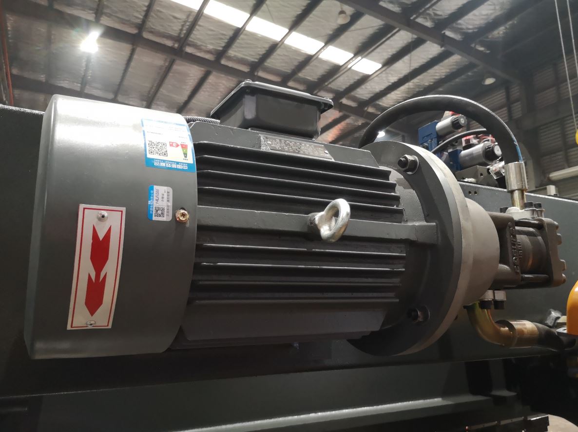 Delem Da66t 125 3+1 4+1 6+1 8+1 Cnc Hydraulic Press Brake For Metal Plate Bending Delem Da66t 125 3+1 4+1 6+1 8+1 금속 플레이트 벤딩용 Cnc 유압 프레스 브레이크