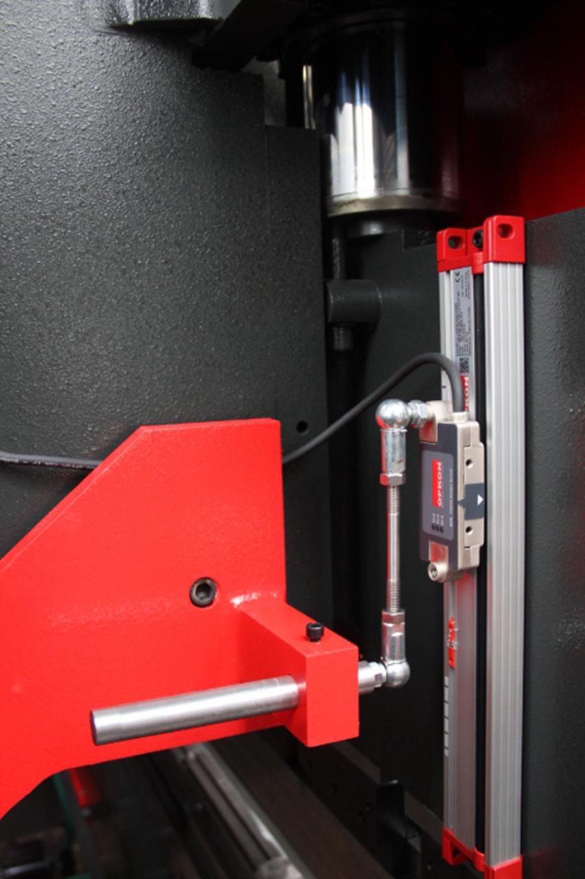 Delem Da66t 125 3+1 4+1 6+1 8+1 Cnc Hydraulic Press Brake For Metal Plate Bending Delem Da66t 125 3+1 4+1 6+1 8+1 금속 플레이트 벤딩용 Cnc 유압 프레스 브레이크