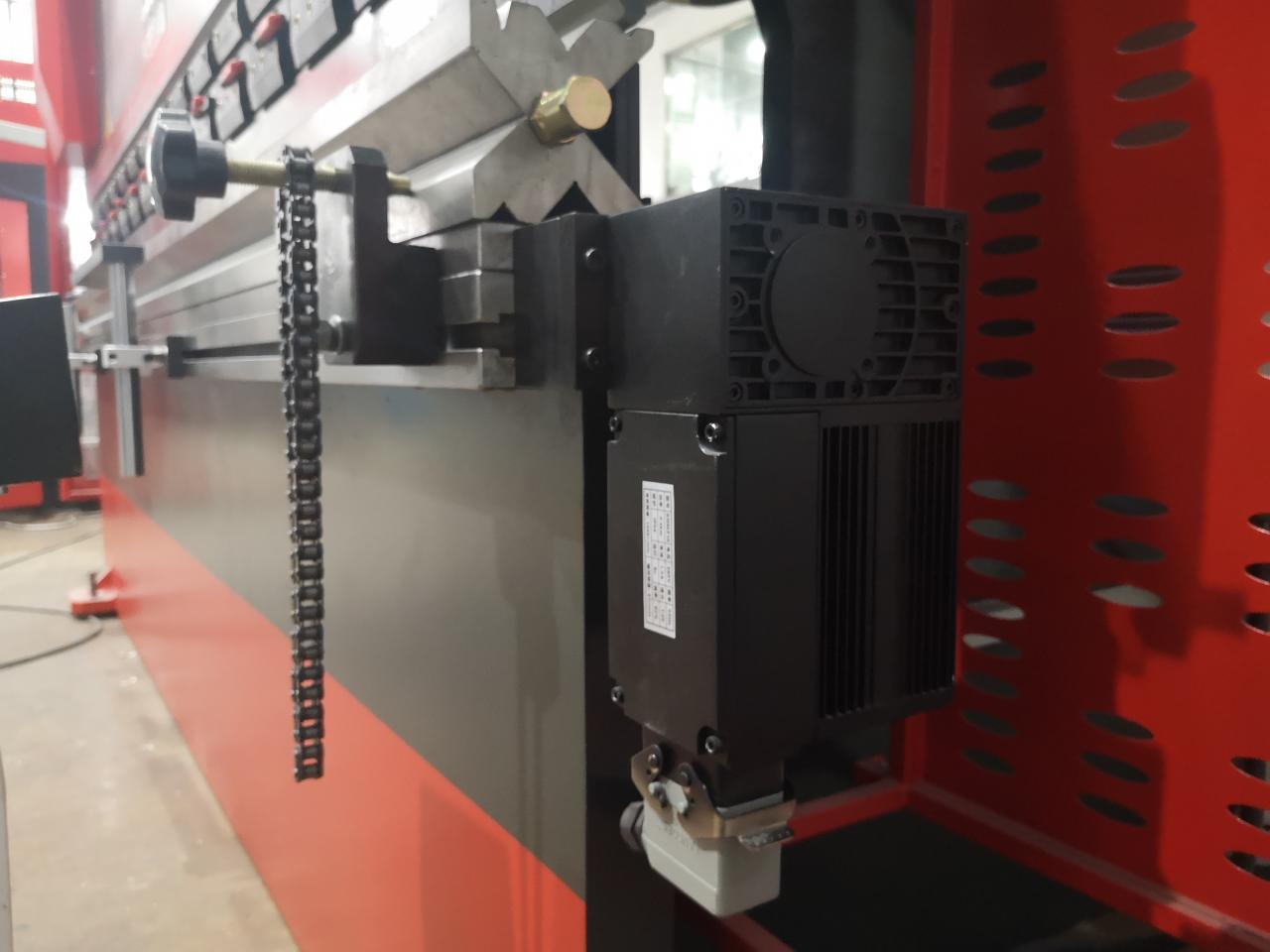 Delem Da66t 125 3+1 4+1 6+1 8+1 Cnc Hydraulic Press Brake For Metal Plate Bending Delem Da66t 125 3+1 4+1 6+1 8+1 금속 플레이트 벤딩용 Cnc 유압 프레스 브레이크