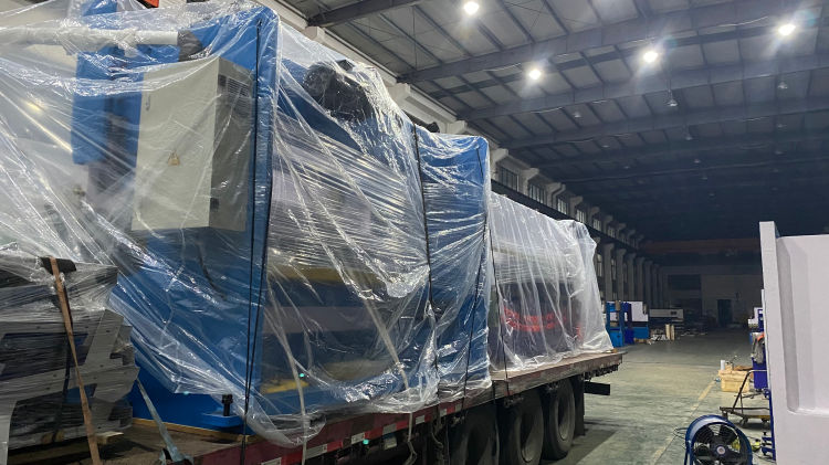 Economic Single Double Worktable Cnc Sheet Metal Fiber Laser Cutting Machine 경제적인 단 하나 두 배 작업대 Cnc 판금 섬유 레이저 절단기