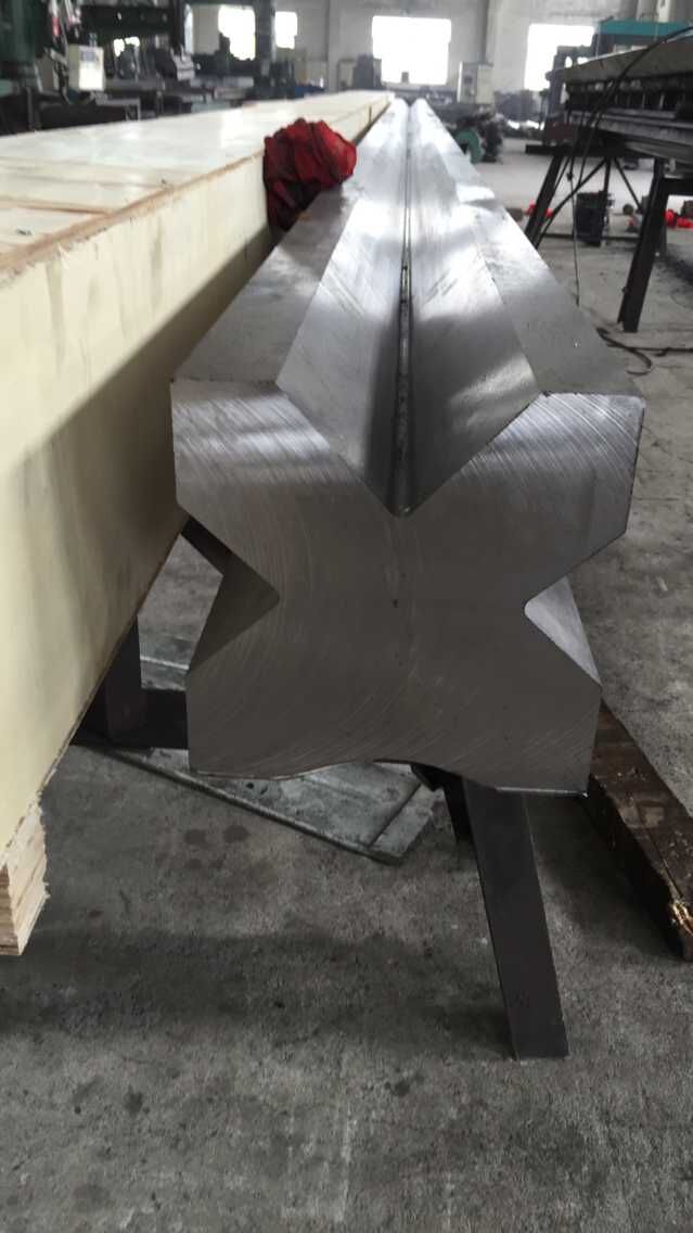 Full Automatic High Power Sheet Bending Machine And Cnc Press Brake Machine 가득 차있는 자동적인 고성능 장 구부리는 기계와 Cnc 압박 브레이크 기계