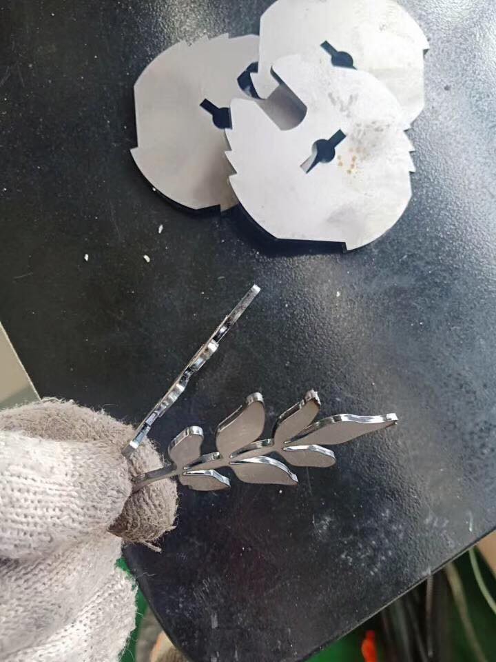 고성능 3015 2000W 금속 시트 Cnc 섬유 레이저 절단기