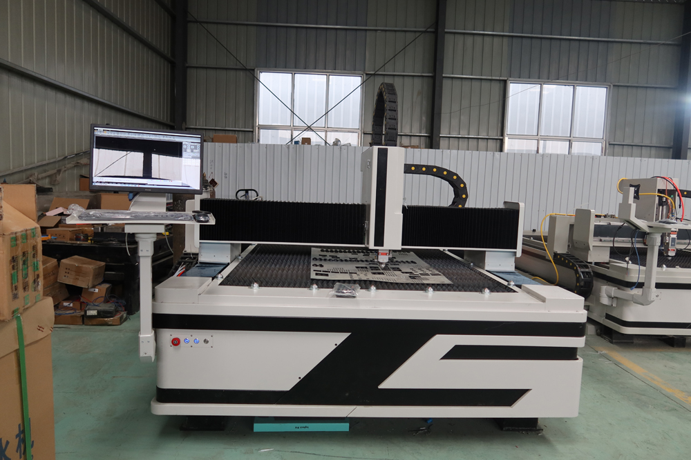 High Precision Fiber Laser Cutting Metal Stainless Steel Carbon 2000w 높은 정밀도 섬유 레이저 절단 금속 스테인리스 탄소 2000w