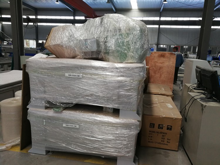 High Quality 1530 Fiber Laser Cutting Machine For Metal 500w 750w 1000w 1500w 금속 500w 750w 1000w 1500w를 위한 고품질 1530년 섬유 레이저 절단기