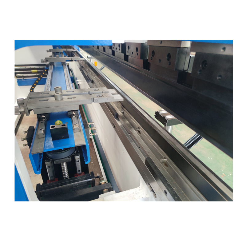 Hydraulic Press Brake Of 130t/3200mm 4+1 Axis Delem Da53t Cnc Press Brake 130t/3200mm 4+1 축 Delem Da53t Cnc 프레스 브레이크의 유압 프레스 브레이크