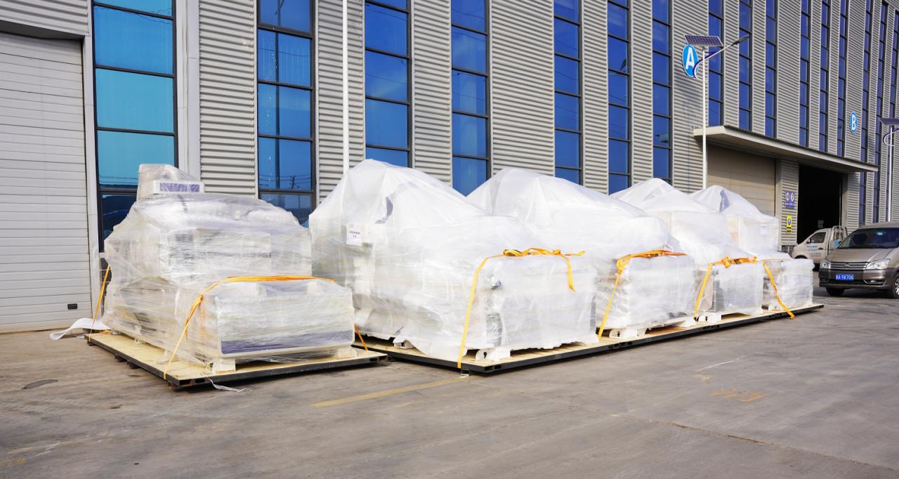 Laser Source 2000w 3000w Fiber Laser Cutting Machine 레이저 소스 2000w 3000w 파이버 레이저 절단기