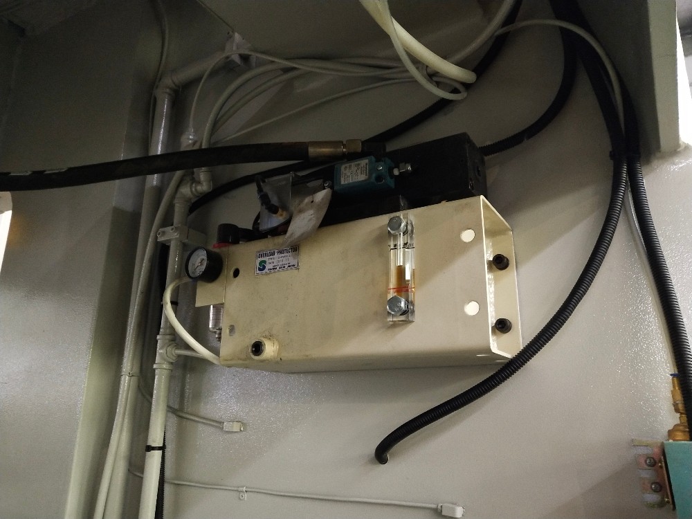 Pneumatic Friction Clutch High Performance Punch Press Machine 공압 마찰 클러치 고성능 펀치 프레스 기계