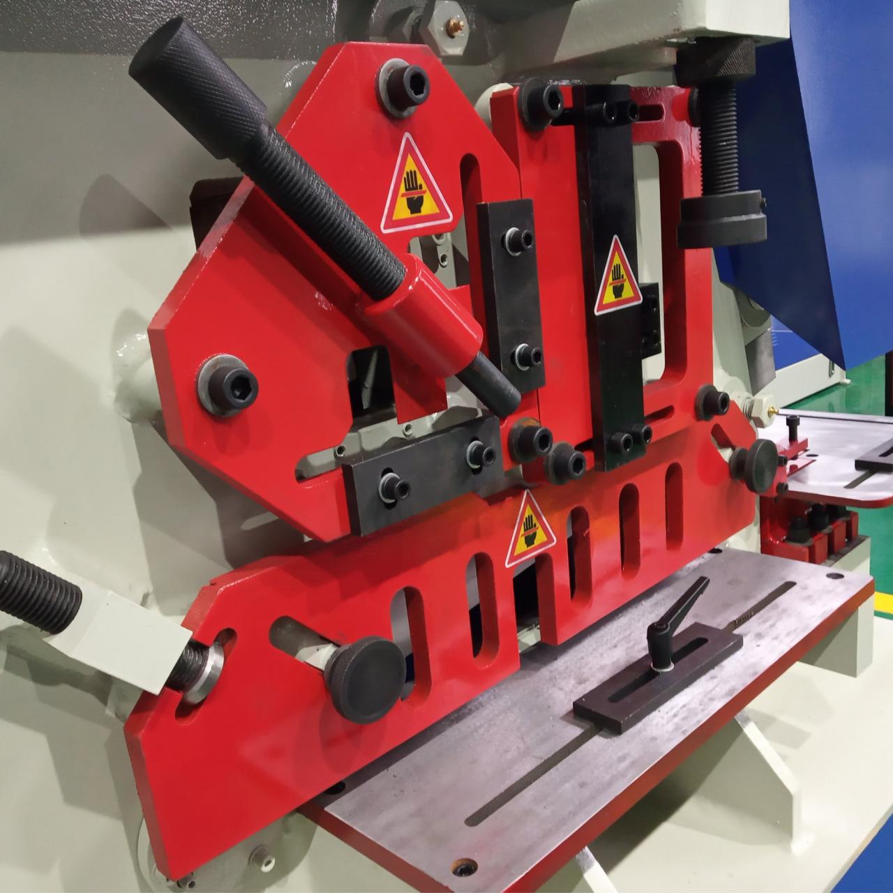 Q35y 시리즈 유압 Ironworker 전단 및 펀칭기