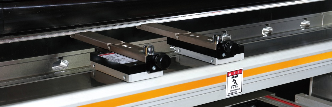 Steel Sheet Aluminum Bending Hydraulic Press Brake Machine 강판 알루미늄 벤딩 유압 프레스 브레이크 기계