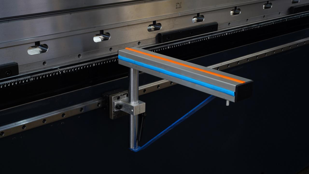 Wc67k-400T Cnc Plc 수동 시트 벤딩 머신 유압 Nc 프레스 브레이크 머신