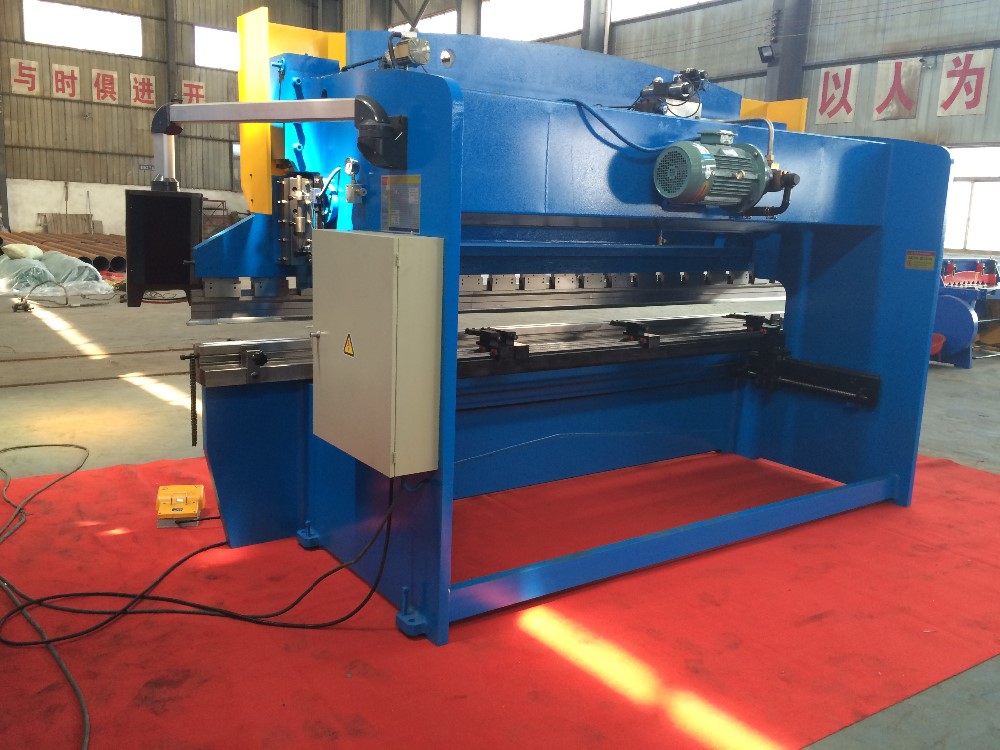 Wc67k Cnc Hydraulic Press Brake Bending Machine Press Brake Machine Wc67k Cnc 유압 프레스 브레이크 벤딩 머신 프레스 브레이크 머신